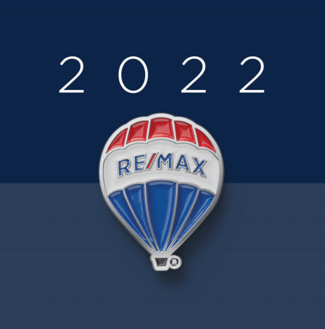 Re/Max 2022 Associate Award Winner